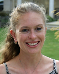 Dr Clare  Collins